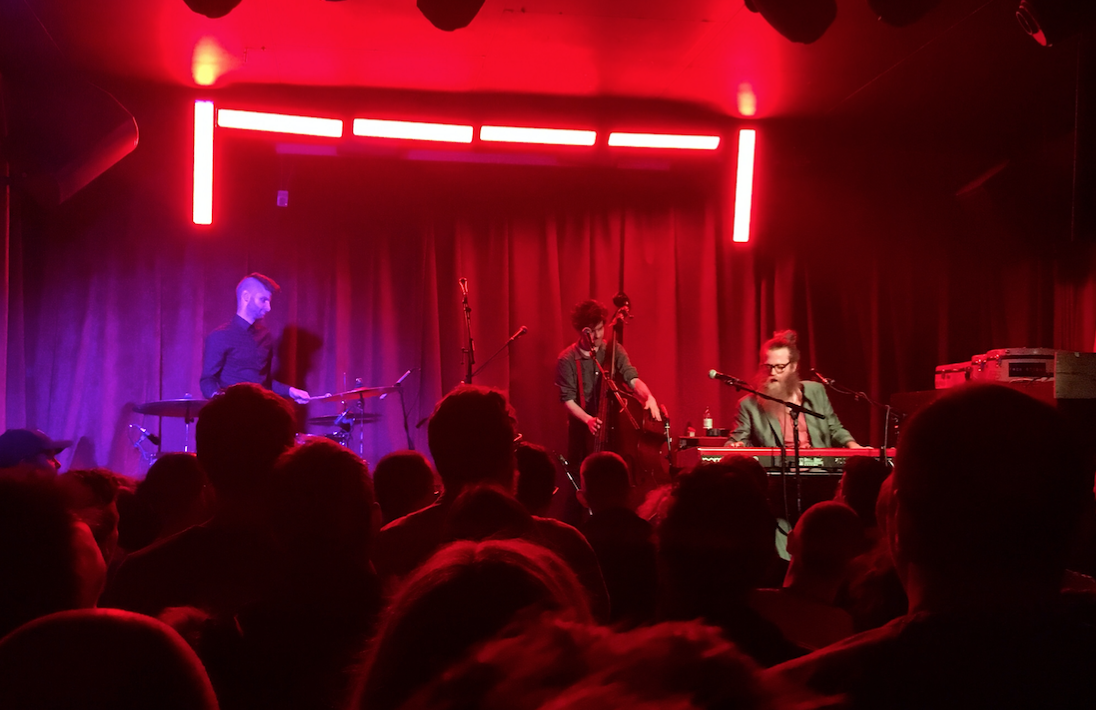 Ben Caplan & The Chain Smokers Live At Hoxton Bar and Grill, London
