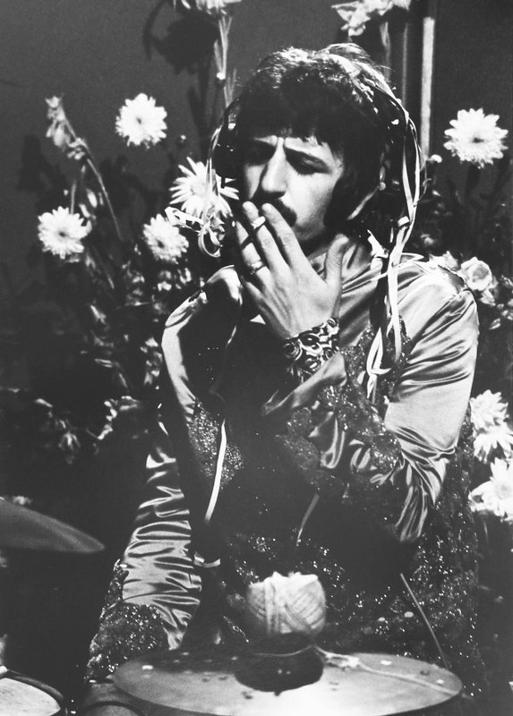 Ringo having a cigarette break during recording, 1967 © David Magnus